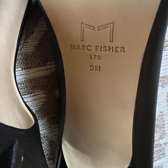 Marc Fisher high heels NWOT - Picture 3 of 3